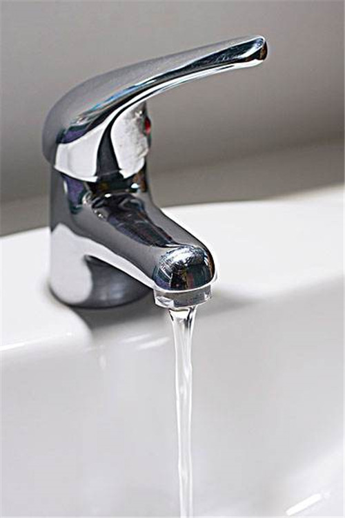水龙头滴水怎么办  水龙头的维修步骤