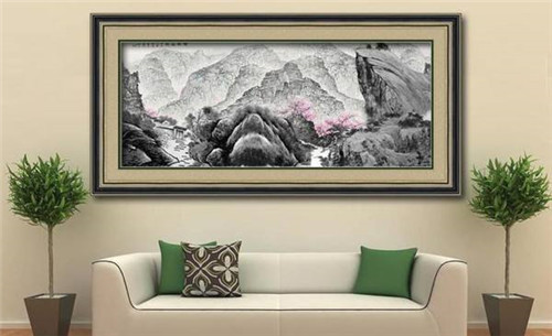 客厅挂风水画应该怎么摆设 客厅挂画有哪些风水禁忌