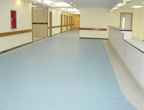 塑胶地板施工方法   塑木地板施工注意事项